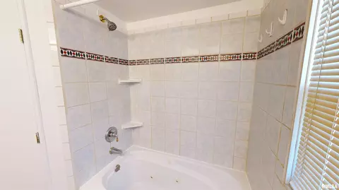 704 Devonshire Rd, Washington, IL 61571 photo 32