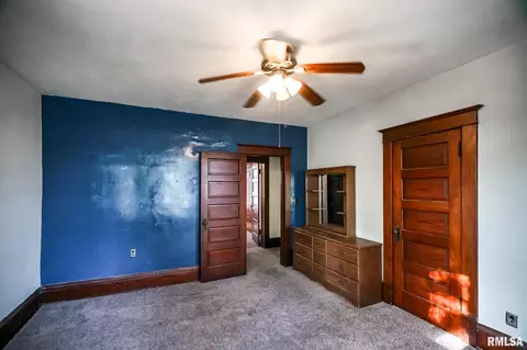 Bedroom - 601 Edward St, Henry, IL 61537 photo 9 of 14