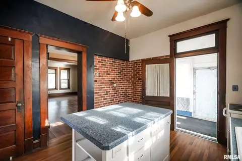 Other - 601 Edward St, Henry, IL 61537 photo 3 of 15