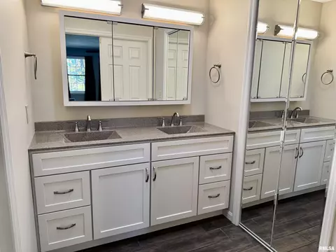 65 N Yorktown Rd, Macomb, IL 61455 photo 31
