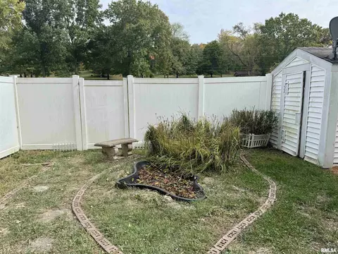 65 N Yorktown Rd, Macomb, IL 61455 photo 49