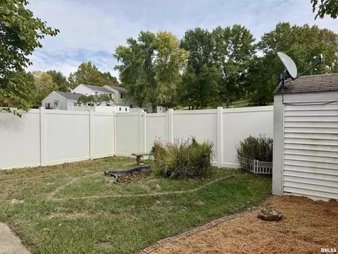 65 N Yorktown Rd, Macomb, IL 61455 photo 51