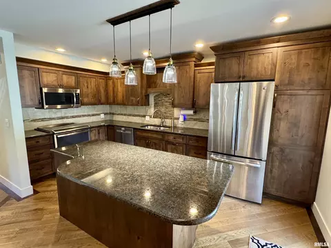 65 N Yorktown Rd, Macomb, IL 61455 photo 13
