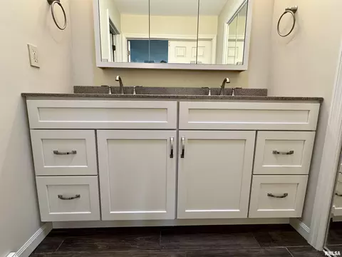 65 N Yorktown Rd, Macomb, IL 61455 photo 32
