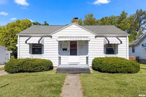 221 E Virginia Ave, Peoria, IL 61603