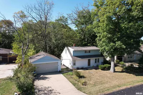 103 Ember Ln, East Peoria, IL 61611
