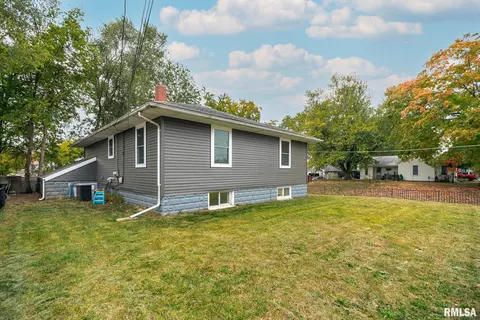 1500 S 5th St, Pekin, IL 61554 photo 60