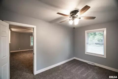 1500 S 5th St, Pekin, IL 61554 photo 40