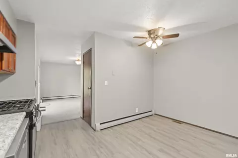9227 S Terry Rd, Mapleton, IL 61547 photo 11