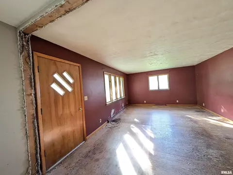 501 E 7th St, Delavan, IL 61734 photo 27