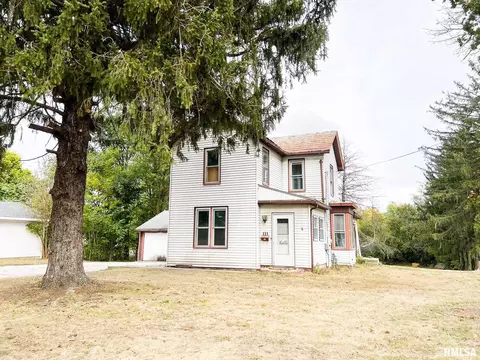 111 N Creamery, Eureka, IL 61530 photo 2