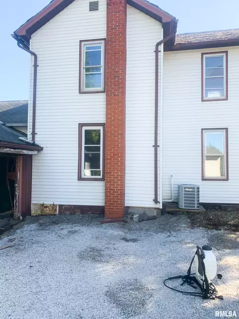 111 N Creamery, Eureka, IL 61530 photo 37