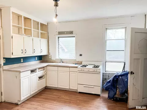 111 N Creamery, Eureka, IL 61530 photo 24