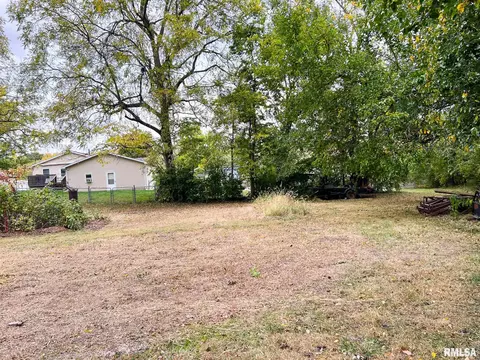 111 N Creamery, Eureka, IL 61530 photo 14