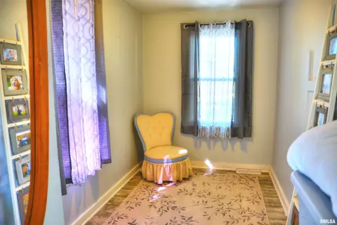 1022 E Oak St, Macomb, IL 61455 photo 18