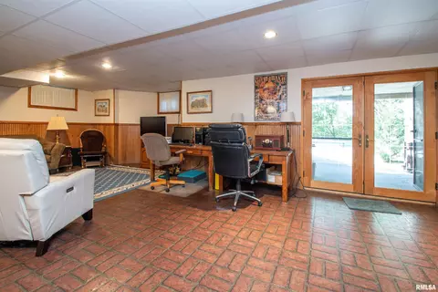 Other - 201 N Kickapoo Ter, Peoria, IL 61604 photo 5 of 12