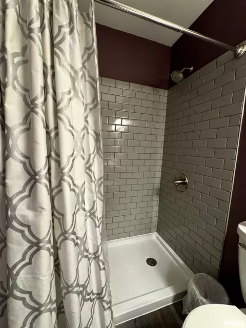 30 S Yorktown Rd, Macomb, IL 61455 photo 15