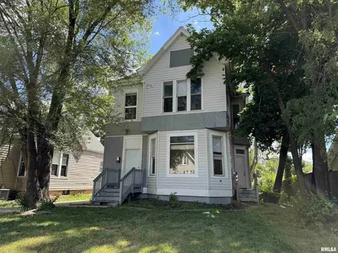 2400 N Sheridan Rd, Peoria, IL 61604