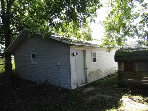 621 E Main St, Ipava, IL 61441 photo 7