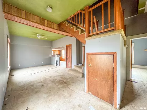 111 S Madison St, Lowpoint, IL 61545 photo 5