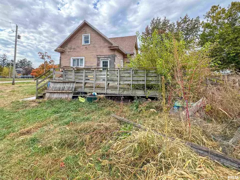 111 S Madison St, Lowpoint, IL 61545 photo 24