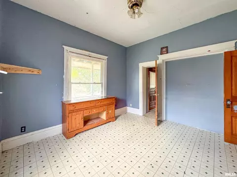 111 S Madison St, Lowpoint, IL 61545 photo 11