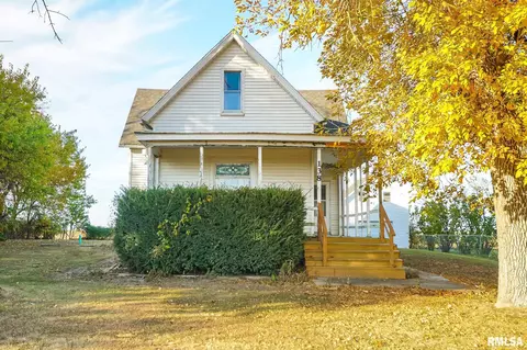 138 State Route 116 St, Benson, IL 61516