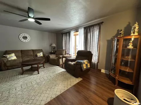 Other - 103 Holden Dr, Macomb, IL 61455 photo 3 of 6