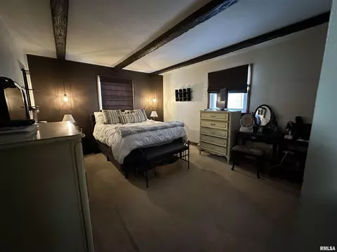 Bedroom - 103 Holden Dr, Macomb, IL 61455 photo 2 of 3