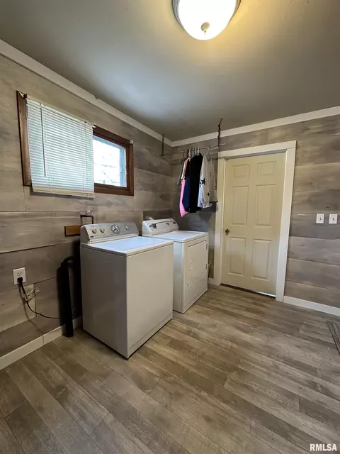 Other - 103 Holden Dr, Macomb, IL 61455 photo 4 of 6