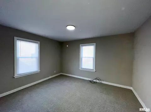 813 E Willcox Ave, Peoria, IL 61603 photo 16