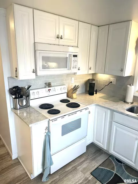 15310 Kenabeck Trl, Cuba, IL 61427 photo 18