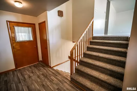 706 W Jackson St, Abingdon, IL 61410 photo 36