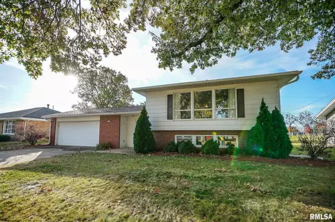 706 W Jackson St, Abingdon, IL 61410 photo 69