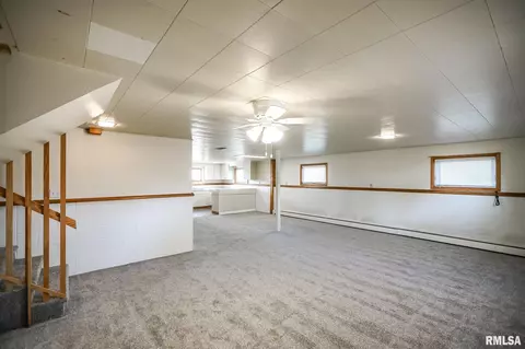 706 W Jackson St, Abingdon, IL 61410 photo 49