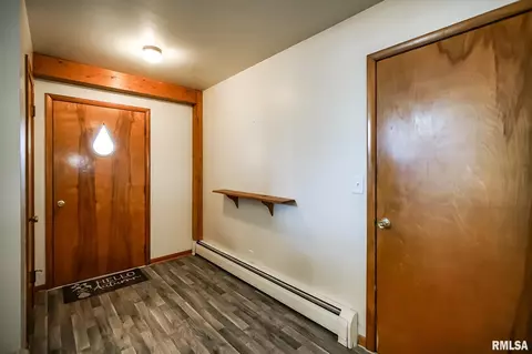 706 W Jackson St, Abingdon, IL 61410 photo 39