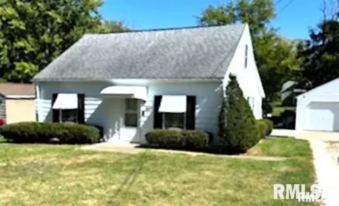 214 Albert St, Washington, IL 61571