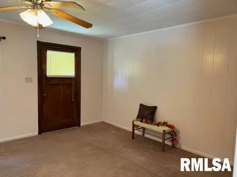 214 Albert St, Washington, IL 61571 photo 4