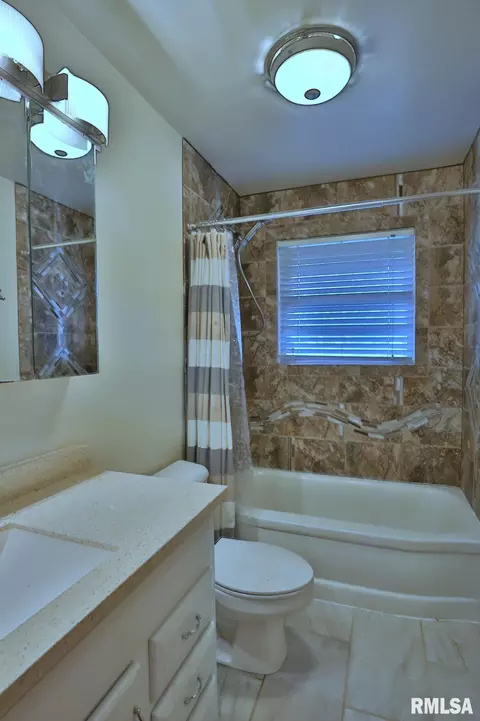 1818 W Wilhelm Rd, Dunlap, IL 61525 photo 32