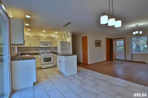 1818 W Wilhelm Rd, Dunlap, IL 61525 photo 19
