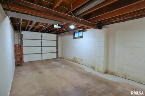 1818 W Wilhelm Rd, Dunlap, IL 61525 photo 35