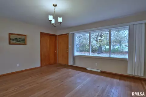 1818 W Wilhelm Rd, Dunlap, IL 61525 photo 14