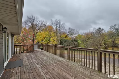 1818 W Wilhelm Rd, Dunlap, IL 61525 photo 12