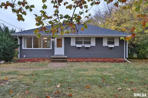 1818 W Wilhelm Rd, Dunlap, IL 61525 photo 2