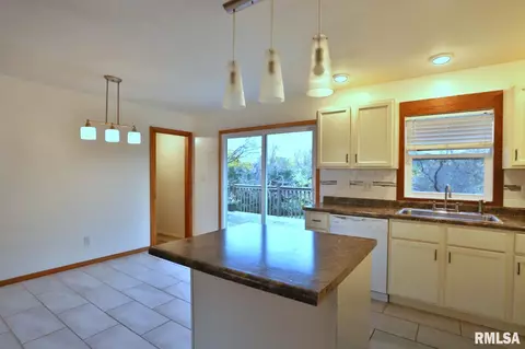 1818 W Wilhelm Rd, Dunlap, IL 61525 photo 15
