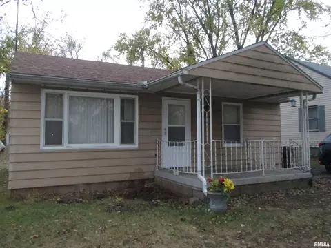 3215 N Gale Ave, Peoria, IL 61604