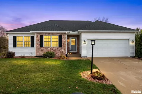 5504 W Brookmere St, Edwards, IL 61528