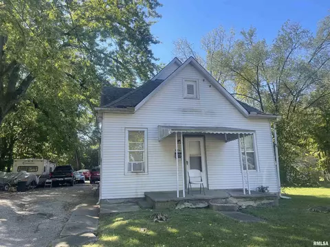 2316 W Wiswall St, Peoria, IL 61605
