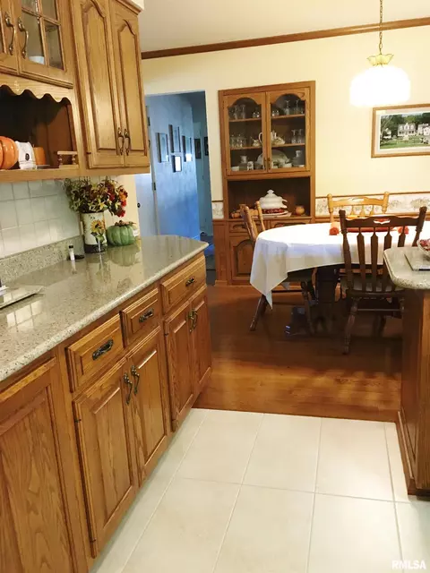 836 E Dunne St, Morton, IL 61550 photo 10