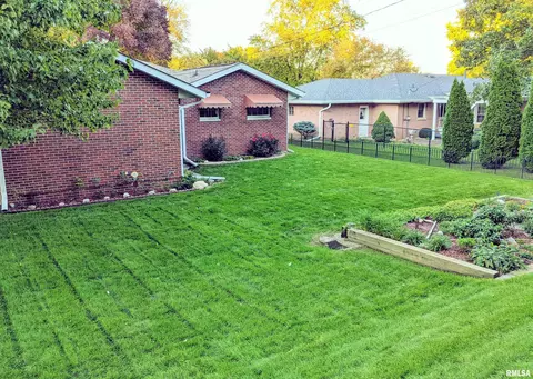 836 E Dunne St, Morton, IL 61550 photo 38